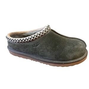 UGGS Forest Night Tasman II Embroidered Slides